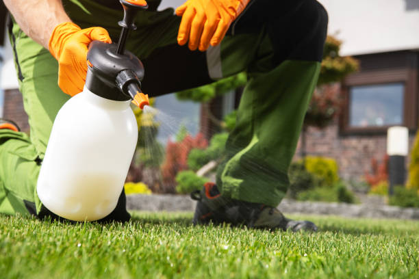 Pest Control Cost in Utica, IN